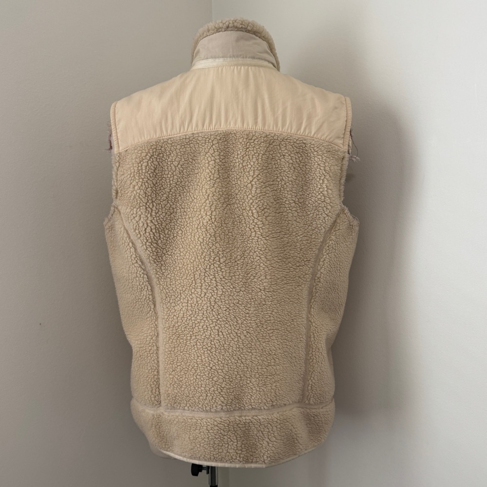 Patagonia XL Classic Retro X Cream Fleece Full Zip Vest - Picture 4 of 7